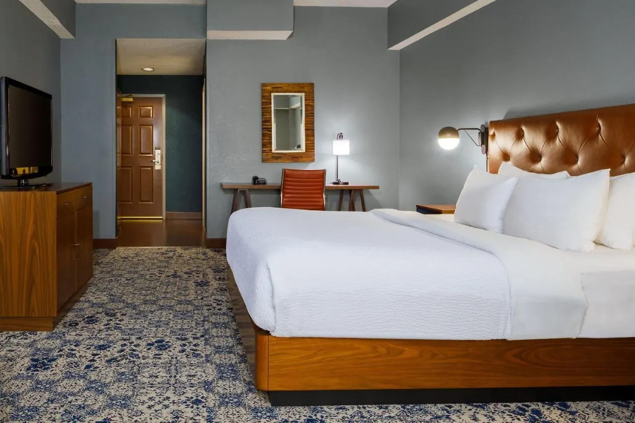 Four Points By Sheraton Louisville Airport 3*,  USA