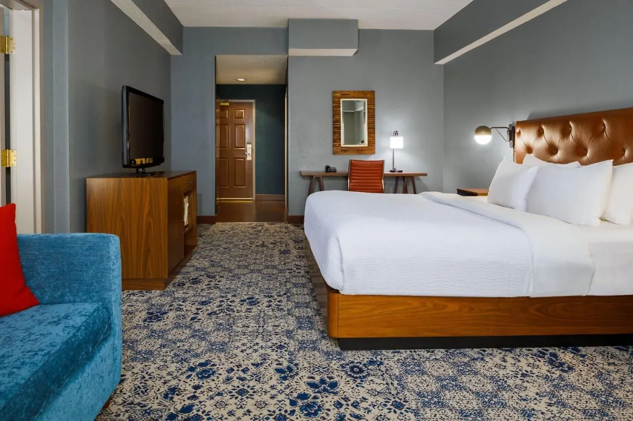 Hotell Four Points By Sheraton Louisville Airport