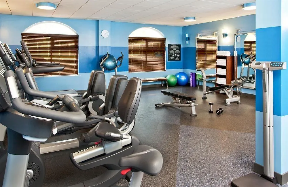 Hotell Four Points By Sheraton Louisville Airport