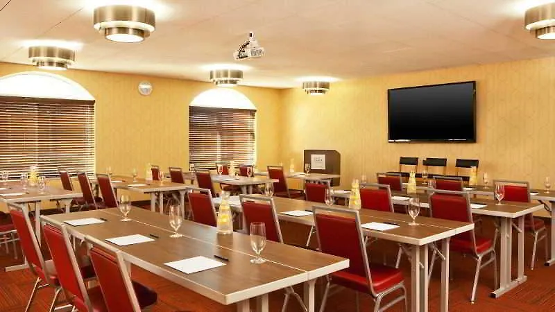 Hotell Four Points By Sheraton Louisville Airport