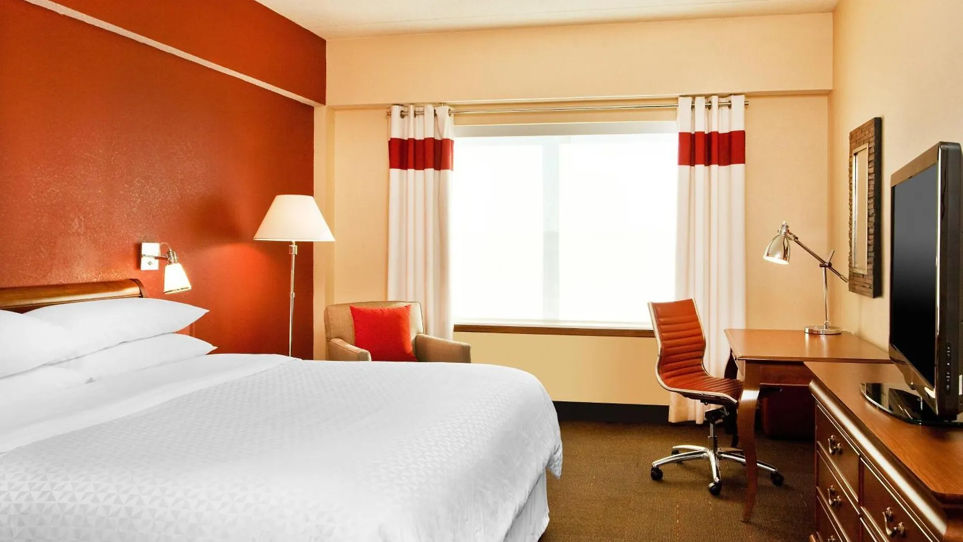 Hotell Four Points By Sheraton Louisville Airport