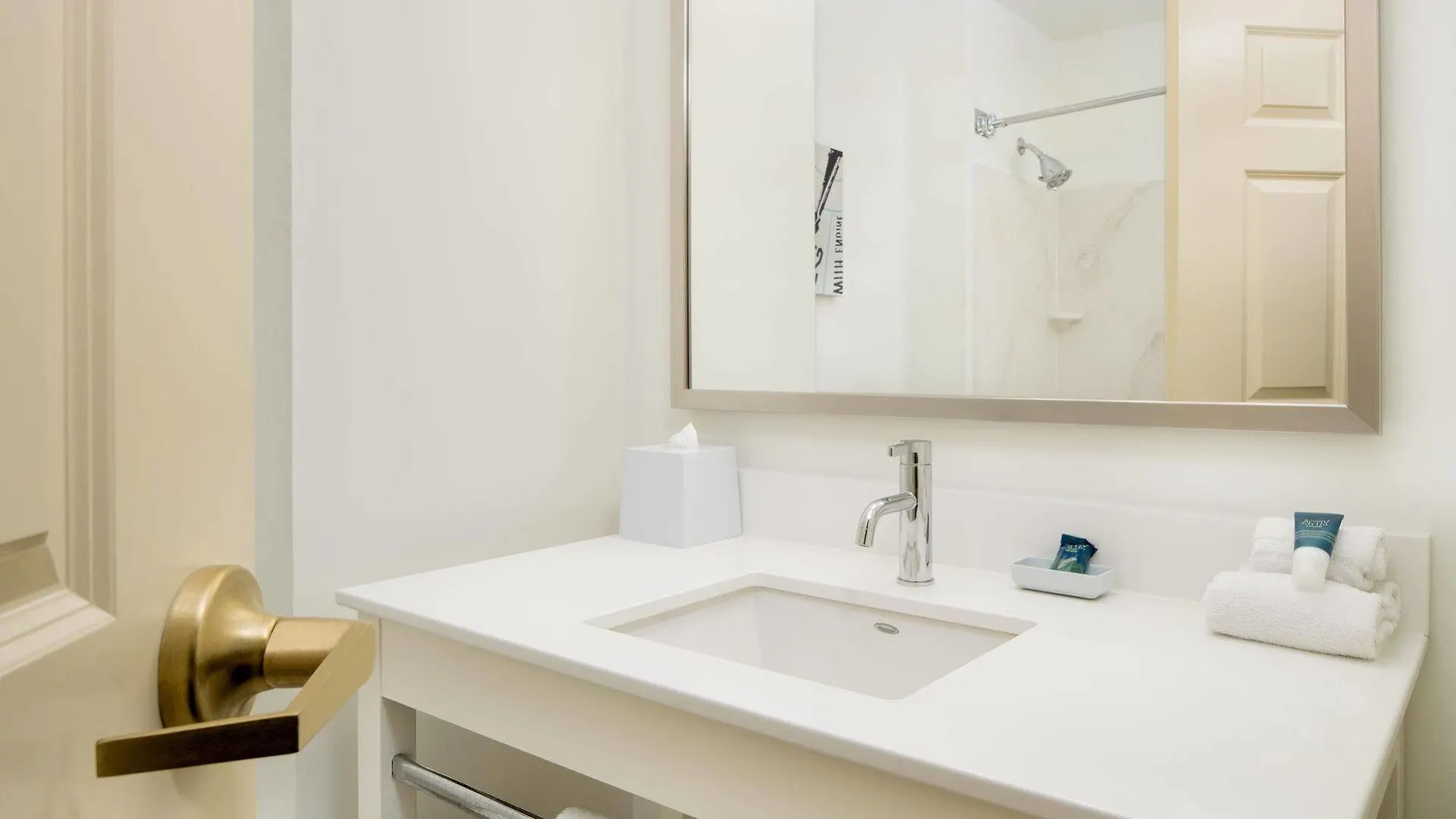 Four Points By Sheraton Louisville Airport Hotell