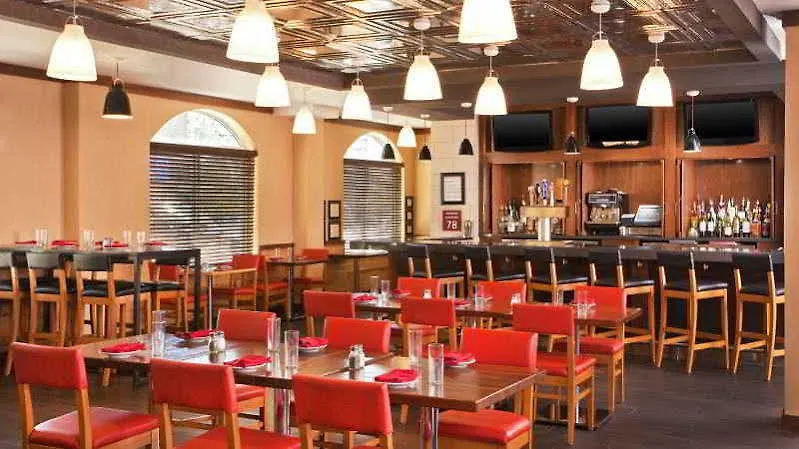 Four Points By Sheraton Louisville Airport Hotell