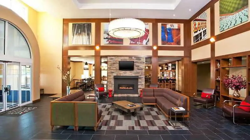 Four Points By Sheraton Louisville Airport